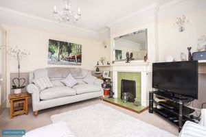 Sitting Room- click for photo gallery